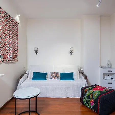 Your Away From Apartament *